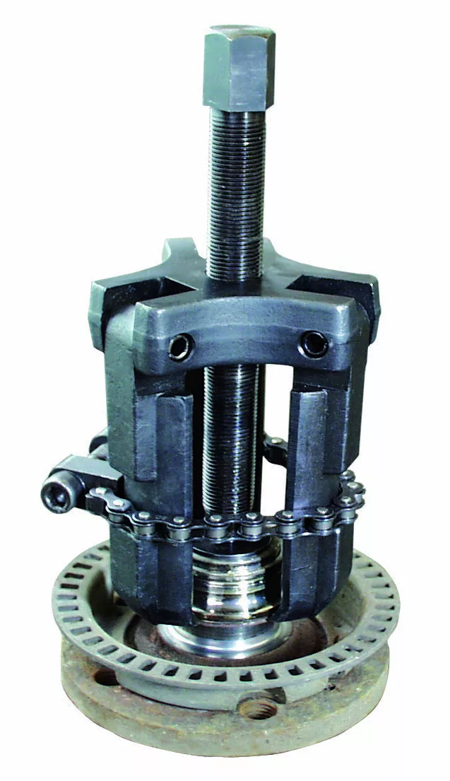 Wheel bearing 2024 race puller