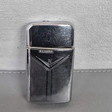 Vintage Ronson Varaflame Windlite Metal Chrome Ribbed Gas Lighter UNTESTED