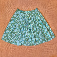27" W VINTAGE 1950s 1960s COTTON DAISY SKIRT summer flower power hippie groovy