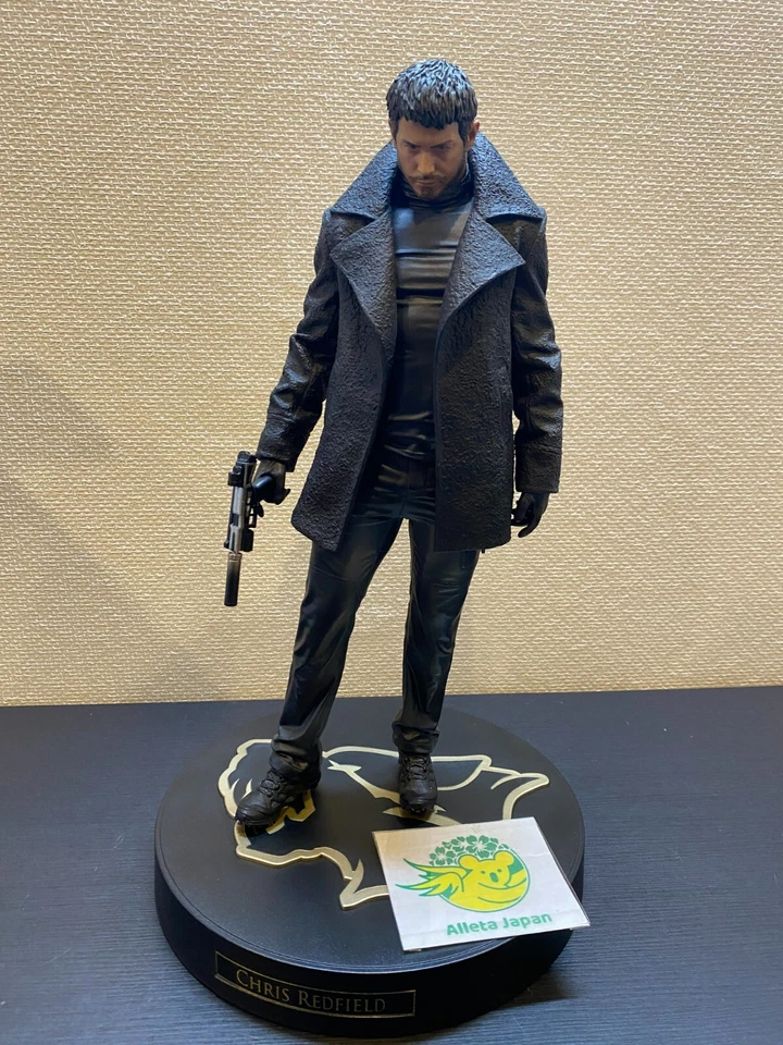 Resident Evil 8 Village Collector's Chris Redfield Statue Figure Toy BIOHAZARD - Image 3 of 4