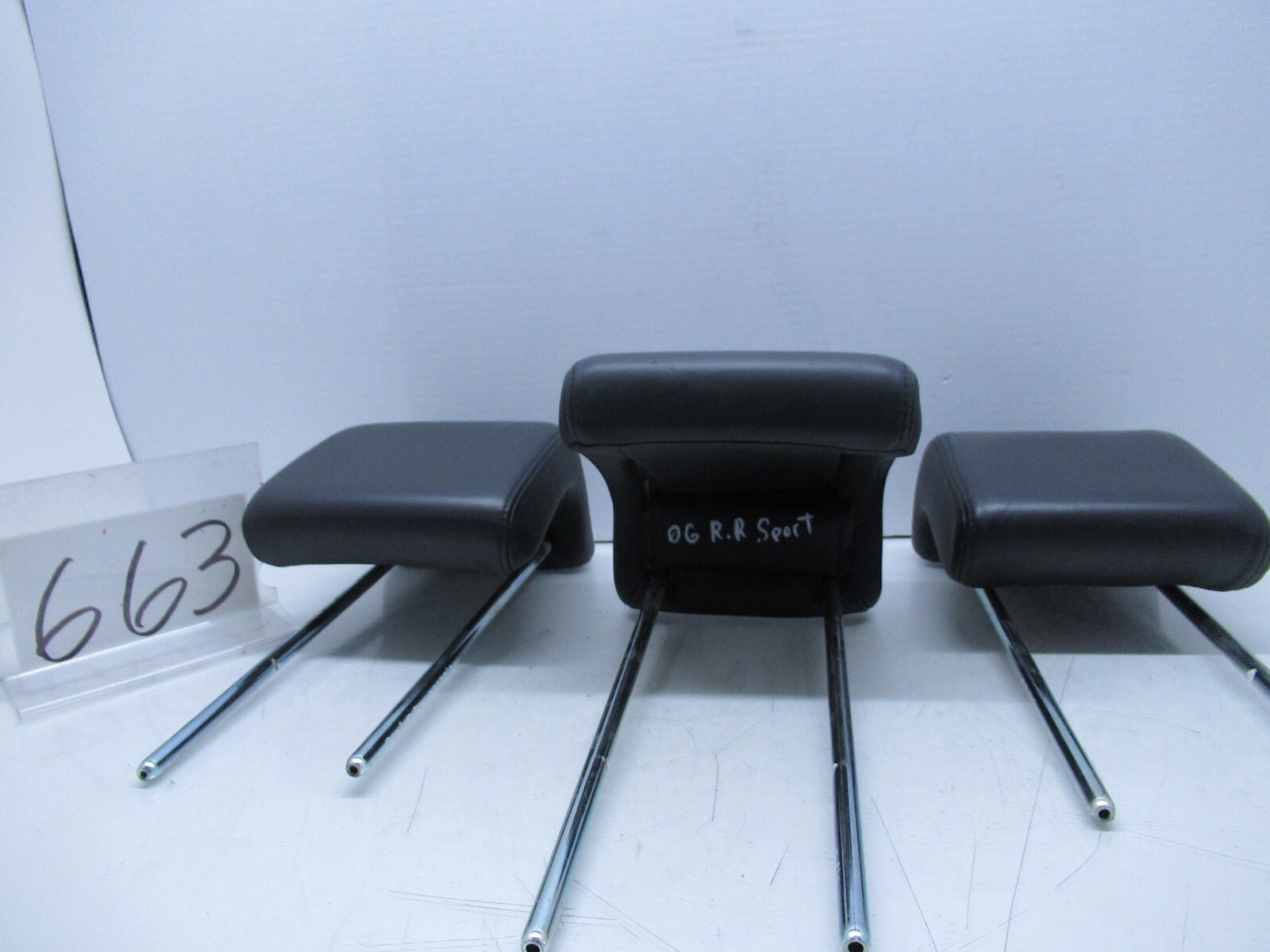 2006-2009 RANGE ROVER SPORT REAR 2ND SECOND ROW HEADREST HEAD REST SET ...