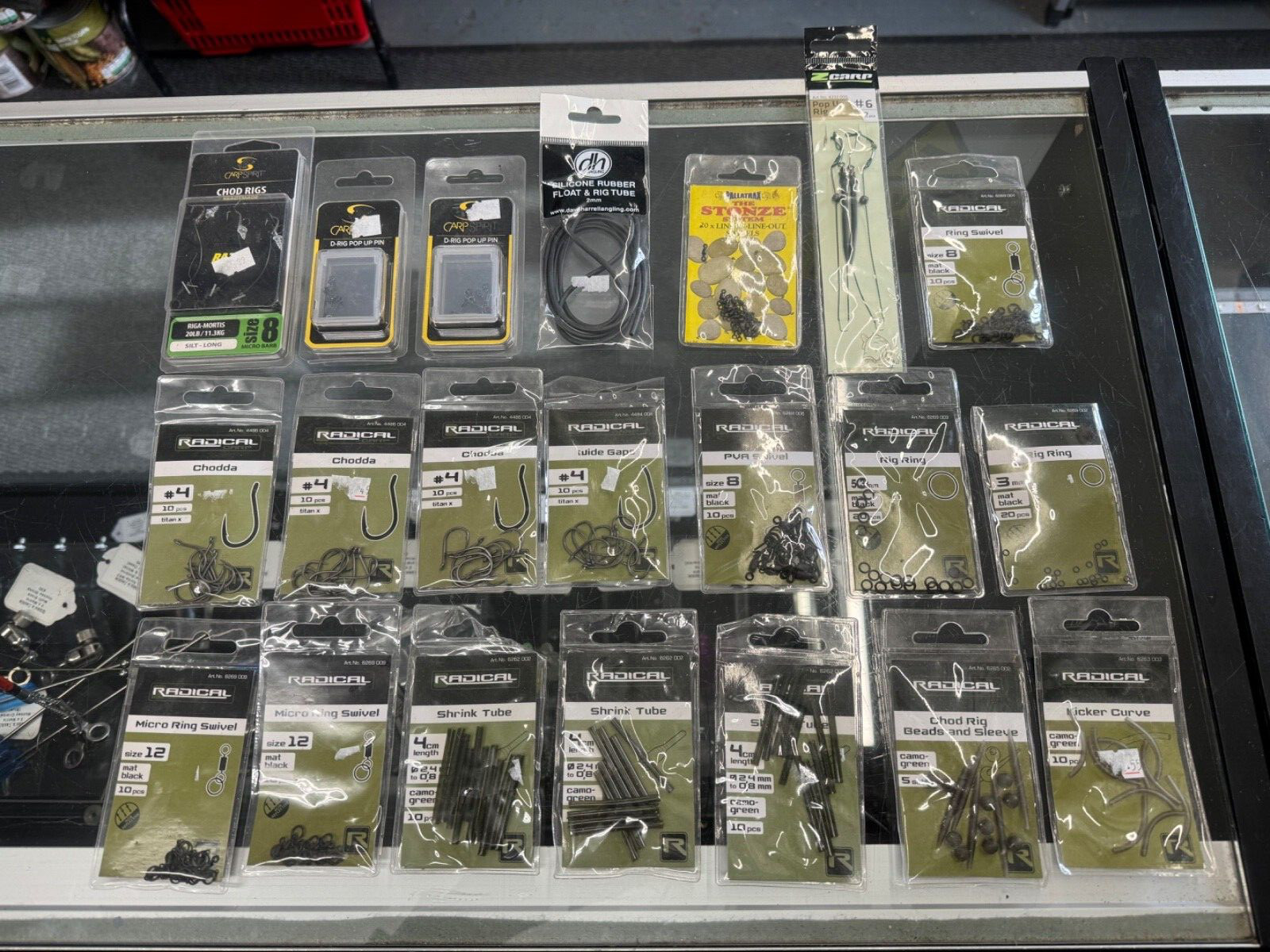 APAREJO DE PESCA CARPA - LIMPIEZA DE TIENDA - PAQUETE DE APAREJOS DE EXTREMO RADICAL Y ESPÍRITU CARPA