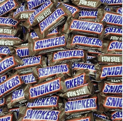 Snikers Chocolate Candy with Caramel, Nougat & Peanuts   Individually... 