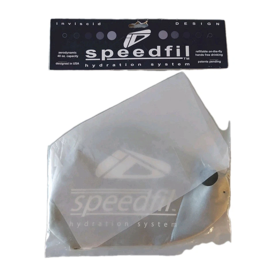 Cubierta Invicid Speedsok para sistema de hidratación Speedfill plateada Foto 2 de 3