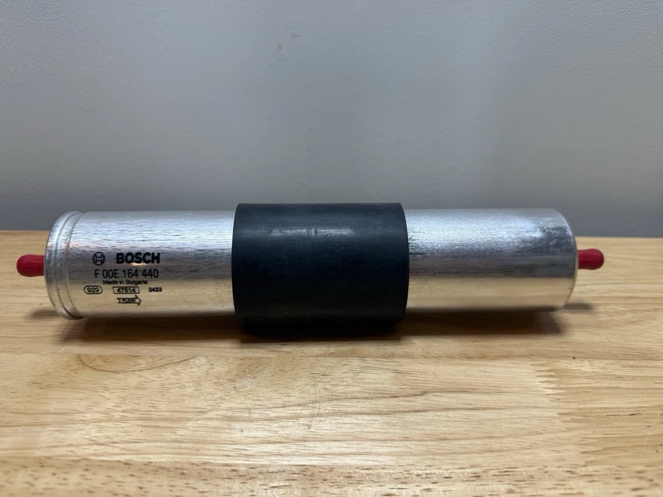 Топливный фильтр для бензина Bosch 77013WS - Изображение 2 из 4