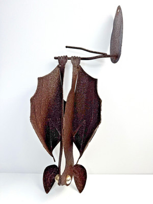 Vintage Rusty Metal Wall Mount Upside Down Hanging Bat Yard Art Garden Decor 18''