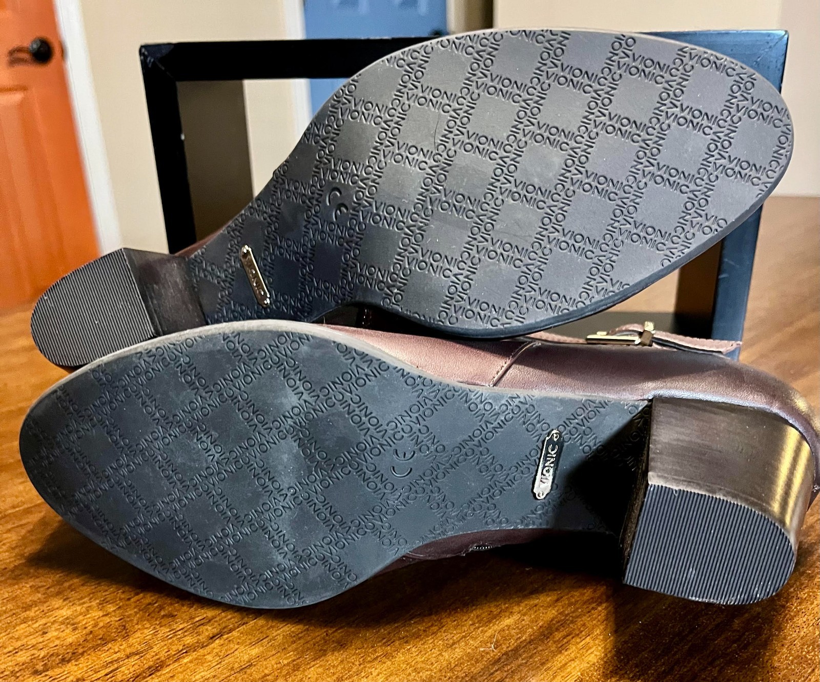 Vionic Women's Upright Upton Brown "Java" Leather… - image 7