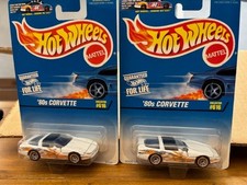 HOT WHEELS LOT OF 2 '80s CORVETTE HOOD OPENS 95522