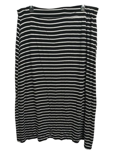 A new approach 2X skirt black white striped spandex stretch elastic waist maxi