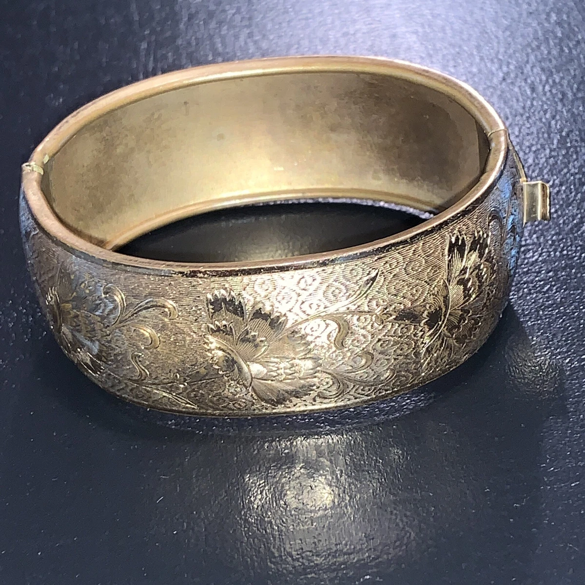 Vintage Brass hinged 1 wide bangle floral etched bracelet Gold