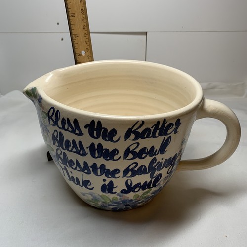 Vintage Easy Texas Pottery Large Mixing Batter Bowl - Picture 11 of 12