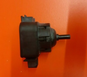 Waschmaschine ZANUSSI ZWI1125 Druckschalter