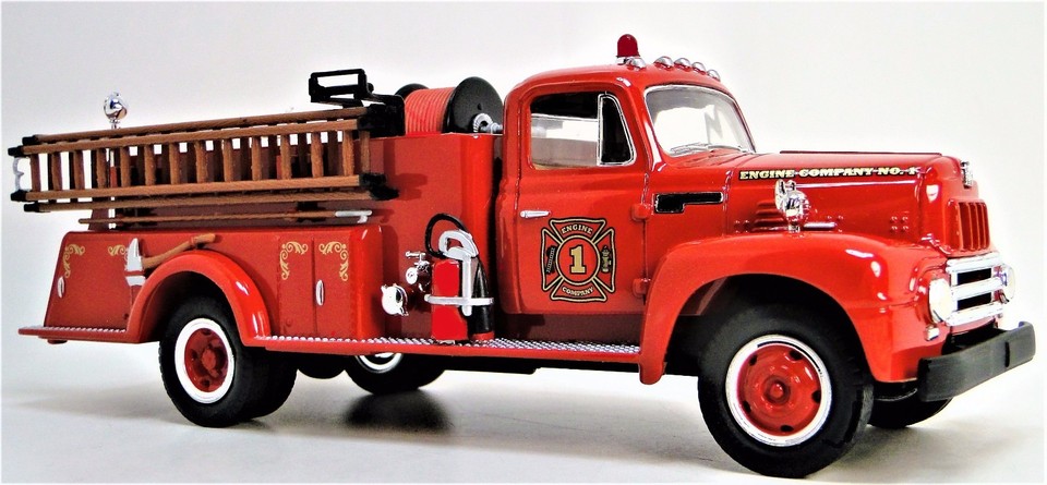 Fire Engine Truck Pumper Pickup Vintage Classic Antique Red Metal Model ...