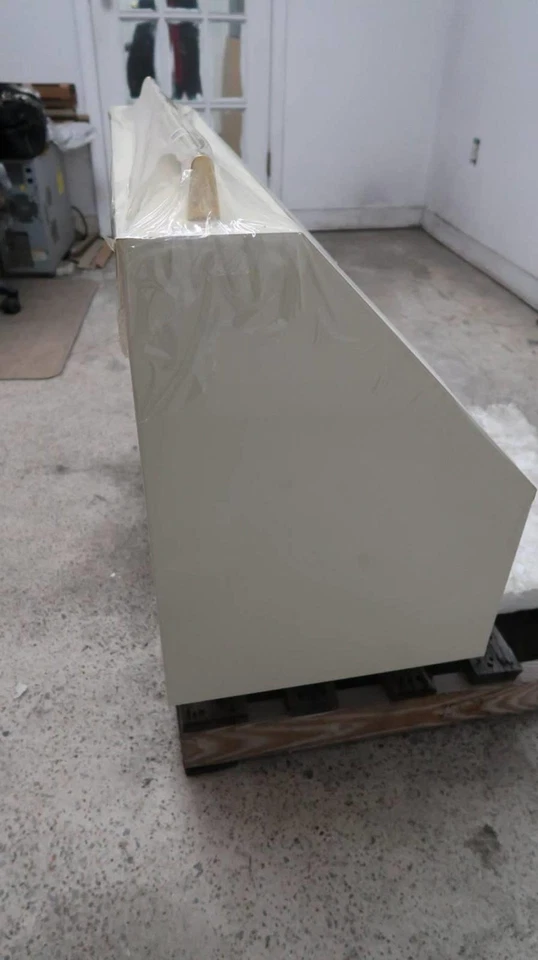 Campana extractora Viking Professional Series 36" montaje en pared almendra VWH3648-AL Foto 3 de 4