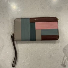 NWT Fossil Ladies Jori RFID Zip Clutch Purse Wallet Bright Patchwork