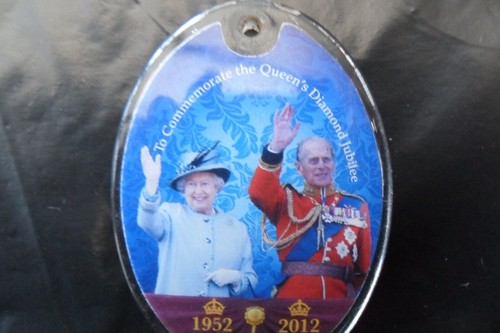 Schlüsselanhänger HM QEII und Prinz Philipp Diomond Jubiläum 1952-2012 Kunststoff - Bild 4 von 4