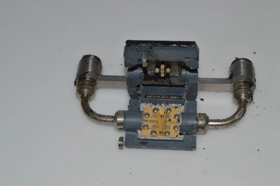 ^^ HEWLETT PACKARD 11608A ACCESORIO TRANSISTOR (NYR52) Foto 2 de 3