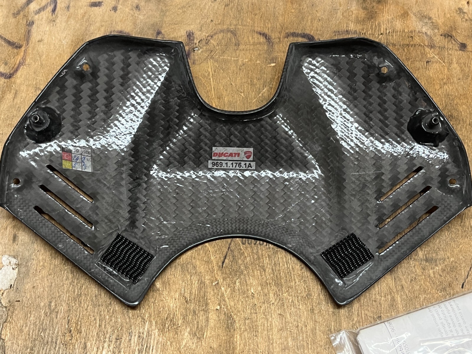 Carbone Panigale Ducati Performance cache de protection ultra léger - 3