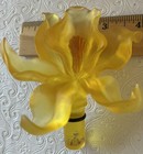 Artecnica Acrylic Yellow Orchid Bottle Stopper — photo 5