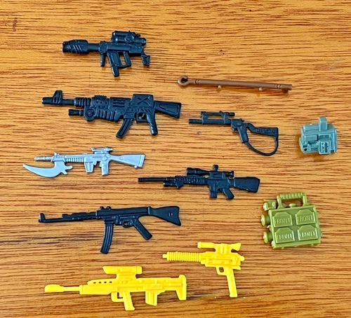 VTG  LOT OF 11 G.I. JOE WEAPONS & ACCESSORIES