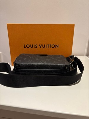 Louis Vuitton Alpha Messenger Tasche Monogram Eclipse Canvas