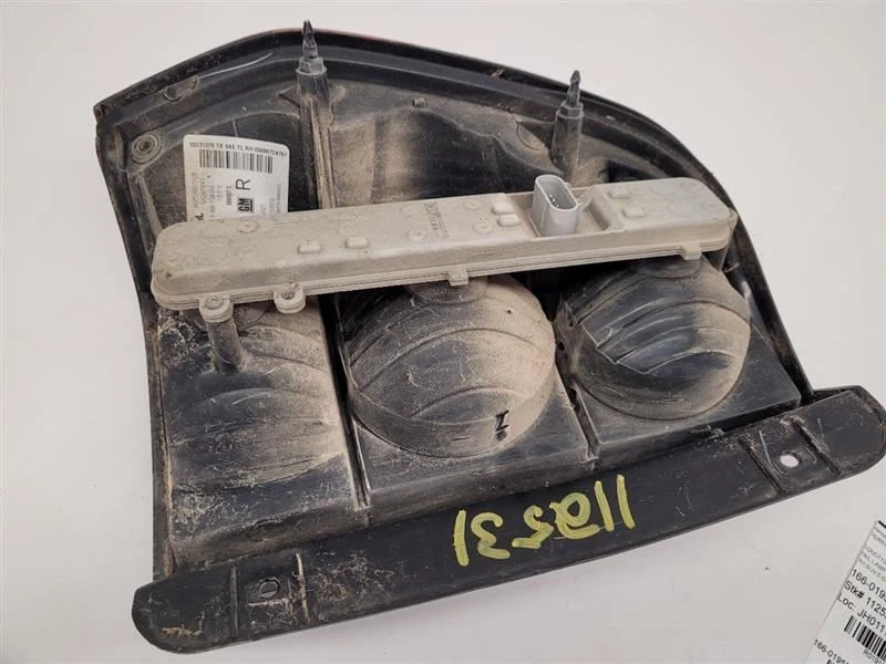 Luz trasera derecha pasajero Chevrolet Trailblazer 2002-2009 15131579 Foto 4 de 4