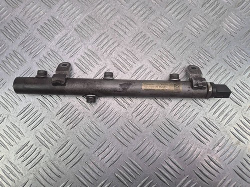 Mercedes E280 CDI W211 Kraftstoffverteiler A6420702595 642.920  PFF11548