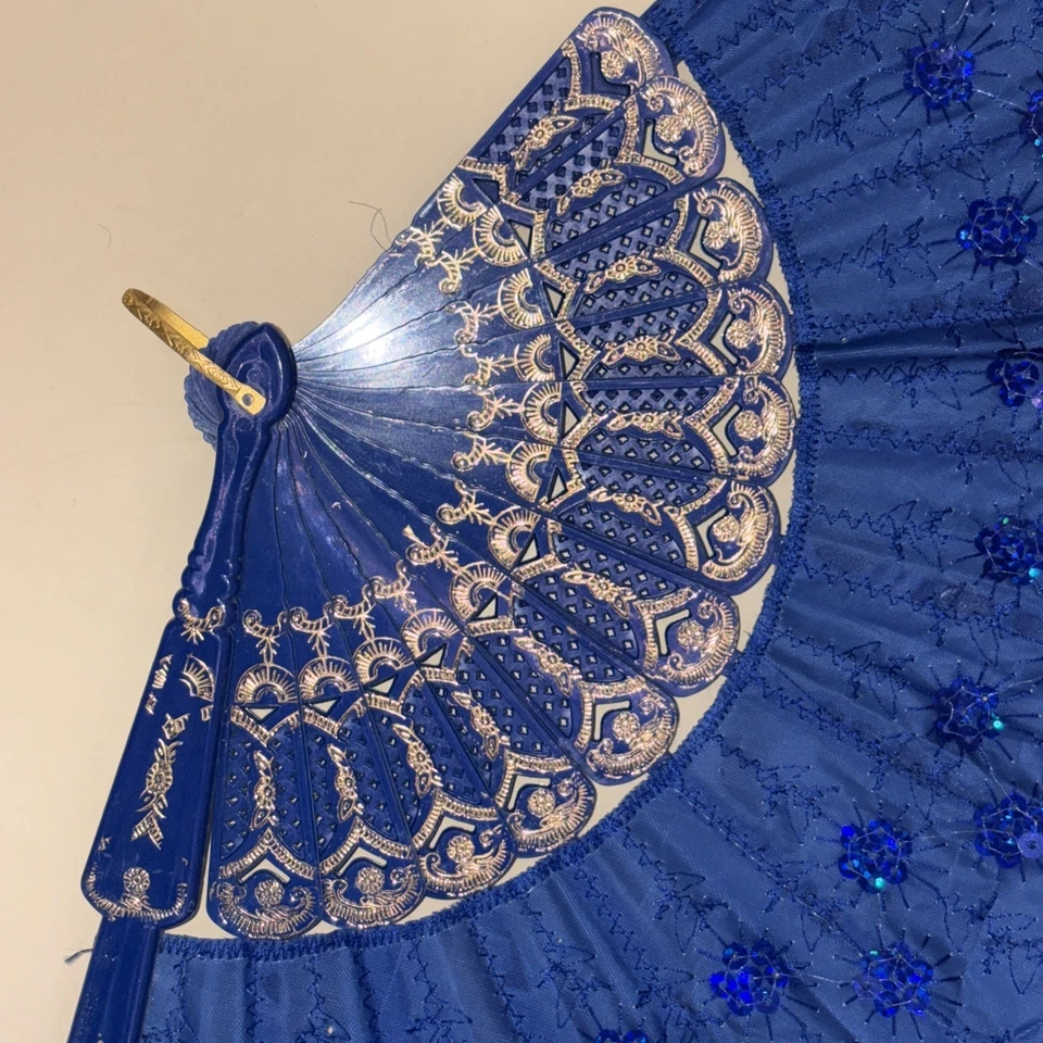 Juego de 3 abanicos de mano plegables lentejuelas y encaje abiertos talla 16,5x9" negro, azul, negro y rosa Foto 3 de 4