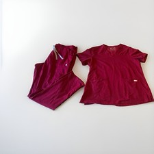 FIGS Technical Collection Women s Burgundy Solid Scrub Set Top XL Pants L