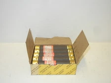 BOX OF 10 ECONOMY FUSE / ECON ECS 25 NEW 25A CLASS K5 FUSES 600V ECS25