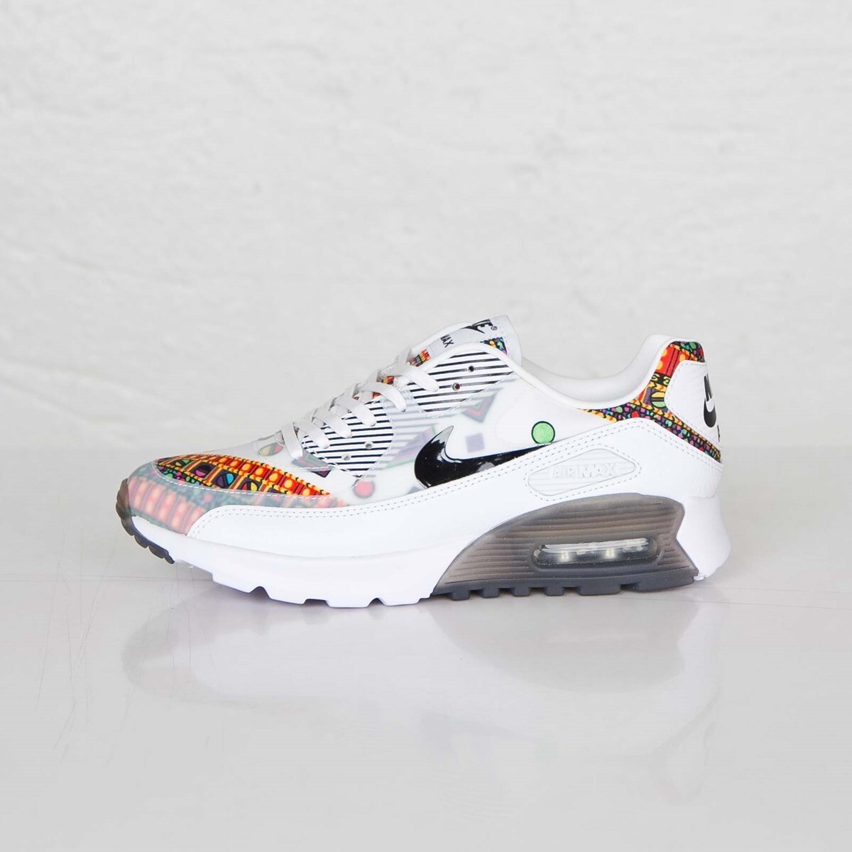 2015 WMNS Nike Air Max 90 Ultra Essential QS SZ 8 Liberty London