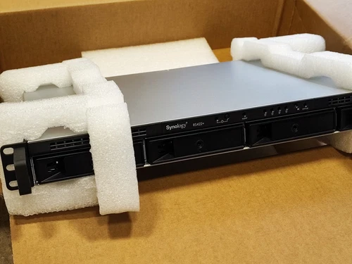 Synology RS422+ avec 4x Seagate IronWolf 3TB - Neuf, Emballage d'Origine - NAS