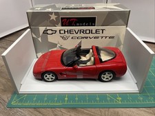 1:18 UT Models 1998 Chevrolet Corvette Coupe (Red) UT0597