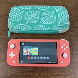 Nintendo　Switch　Lite ピンク Amazon.com: Nintendo Switch Lite - Coral - Switch (Renewed)