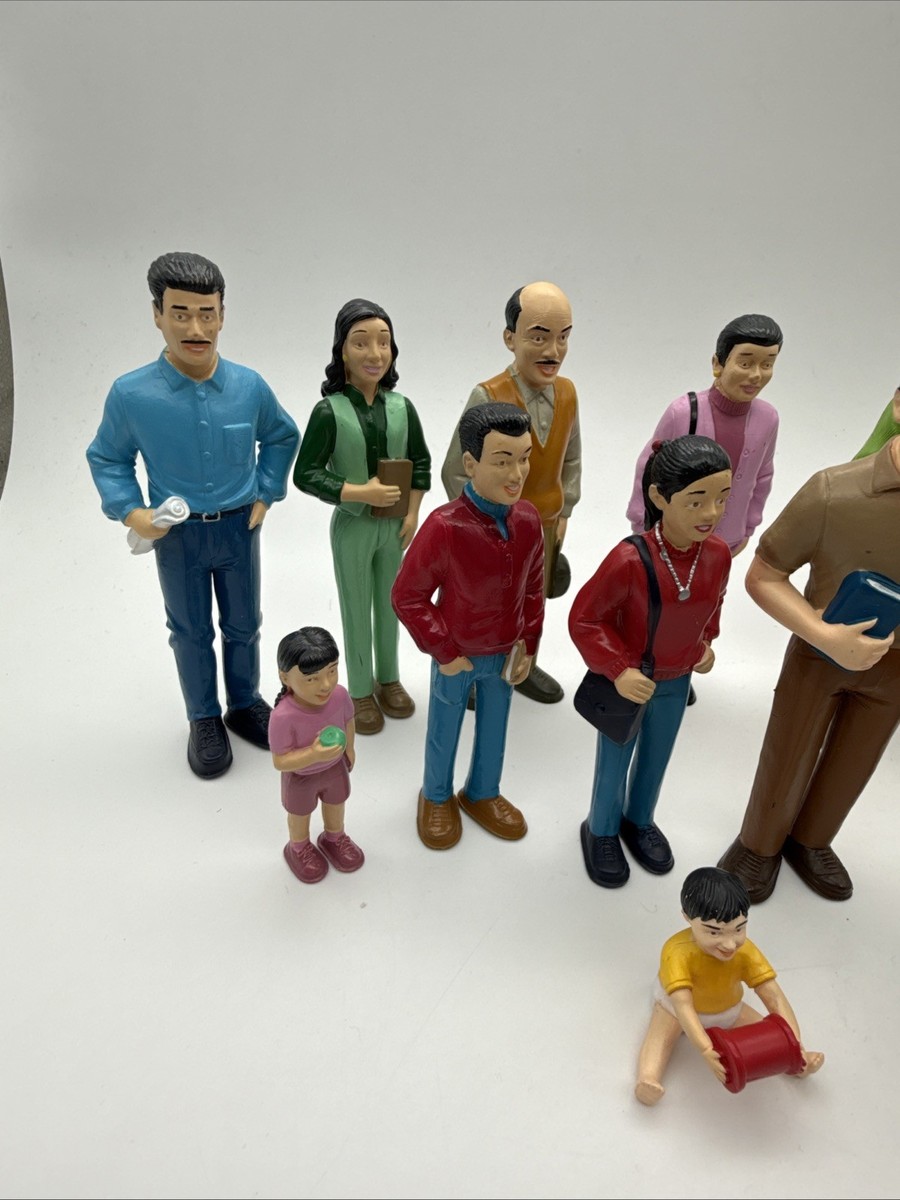 Vintage Cre8tive Minds Pretend Play Family Dollhouse Lot Of 19