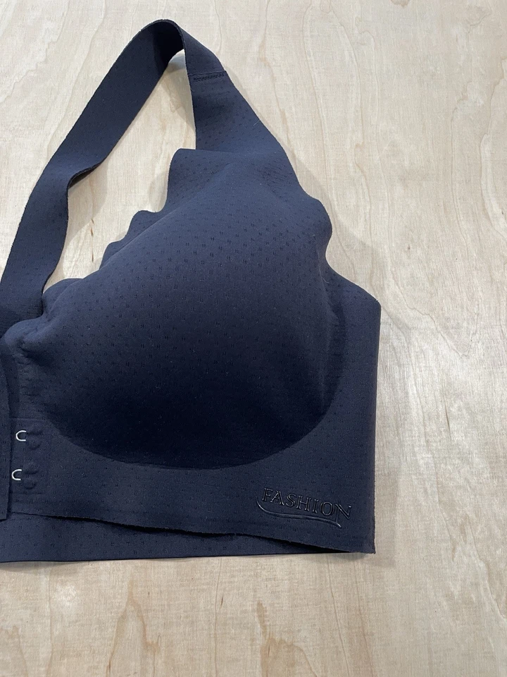 Sujetador Fashion Bug Sujetador sin costuras Cierre frontal Negro suave Talla L Foto 2 de 4