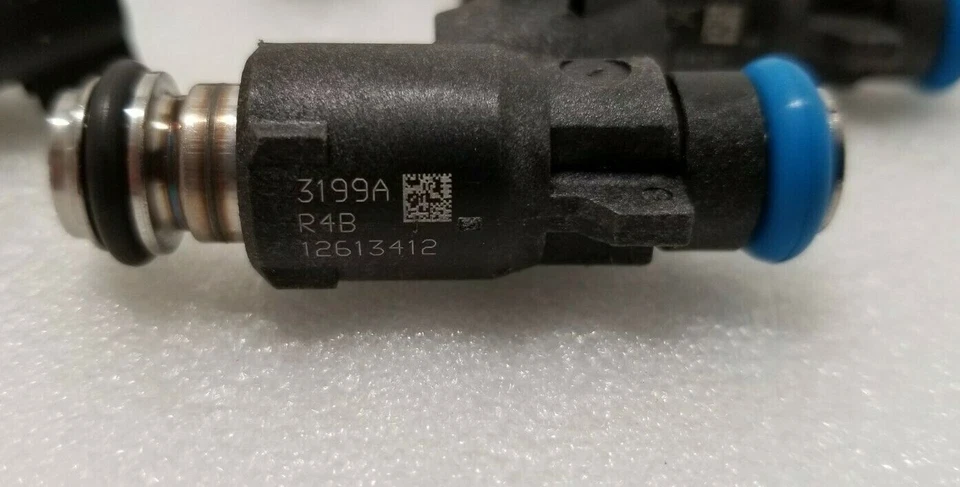 Set of 8 Fuel Injectors 12613412 for GMC 2500 6.0L Silverado Sierra 2010-13 6.6L - Изображение 2 из 4