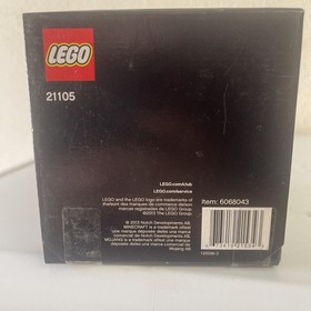 LEGO Minecraft Micro World The Village Box Set 21105 (Sealed - Light Box Damage)
