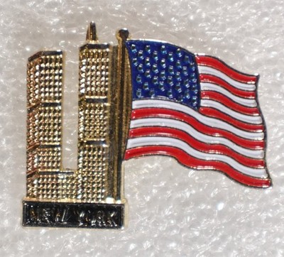 World Trade Center Twin Towers American Flag Pinback Button OCM New York