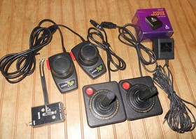 Atari 2600 Console Original 4 switch Console In Box Joystick game WORKING lot
