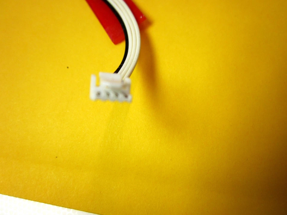 RCA 40" L40FHD41YX9 Placa T-Con LJ94-02705E Cable [CN2] a Placa Inversora Foto 2 de 3