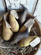 Primitive Crows And Pears Bowl Fillers Please Read For Shipping 