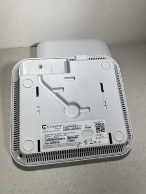 Motorola Extreme Networks AP-7532I AP-7532-67030-US Wireless Access Point