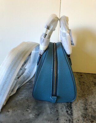 COACH レザーショルダーバッグ　ブラック　ブルー COACH（コーチ） ショルダーバッグ メンズ レディース レザー サリバン