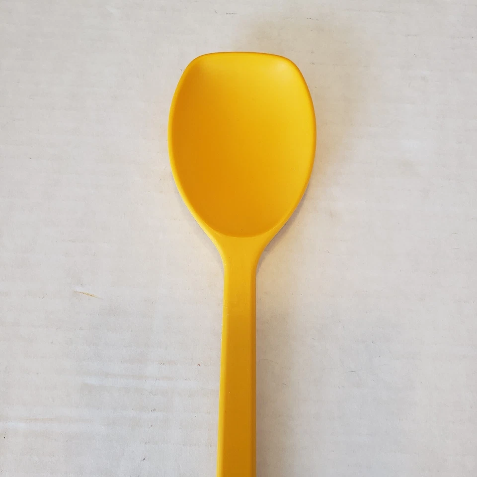 Cuchara para servir Rosti Mepal vintage melamina Dinamarca oro amarillo cuadrado superior 11 pulgadas Foto 3 de 4