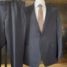 Marc Anthony 44R 34 x 34 2 Piece Charcoal Nailhead Stripe 100% Wool 2Btn Suit