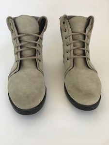  CARDEL BEIGE SUEDE BOOTS W/SWEATER BORDER