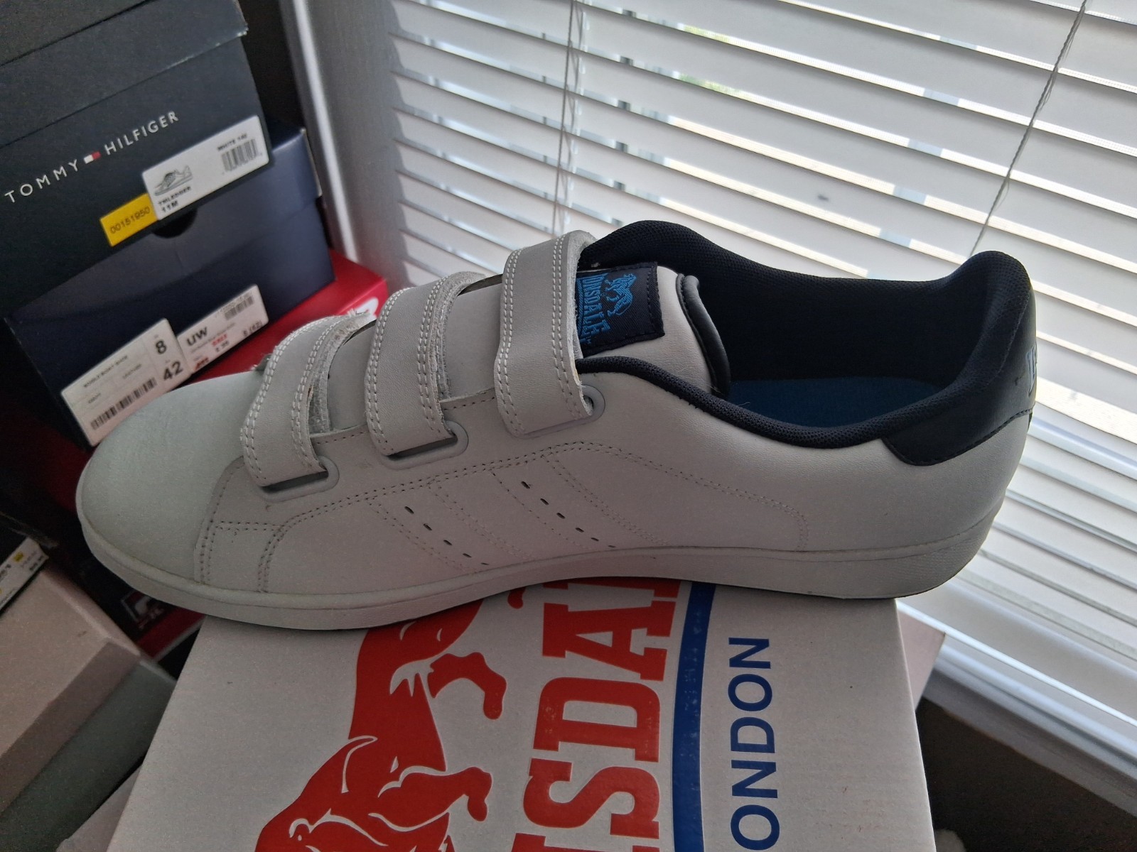 Lonsdale Leyton  Men's Shoes Size 13M