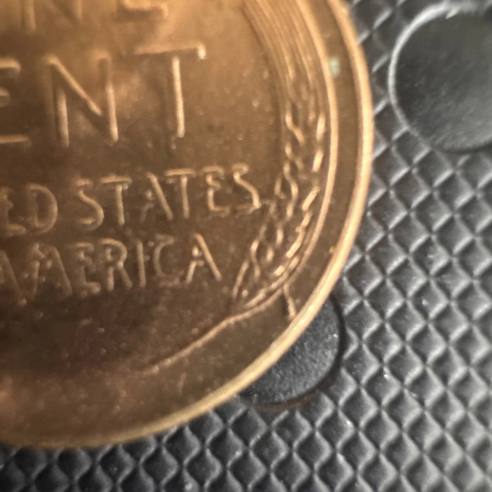 1955-S BIE Lincoln Wheat - Reverse Cracks - UNC BU Red - Error Variety - Image 3 of 4