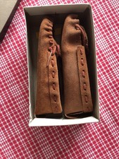 Oglala Sioux Indigenous Indians Moccasins Saddle Brown Cowhide Unisex Slippers